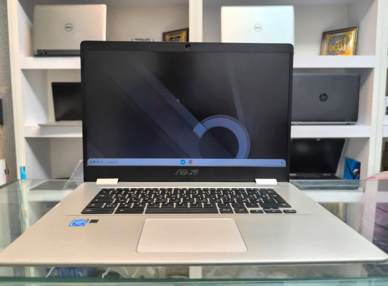 ASUS Chromebook C523N